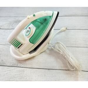 Oreck Cordless Steam Iron TX 850 With Swivel Power Base Never Used No Box